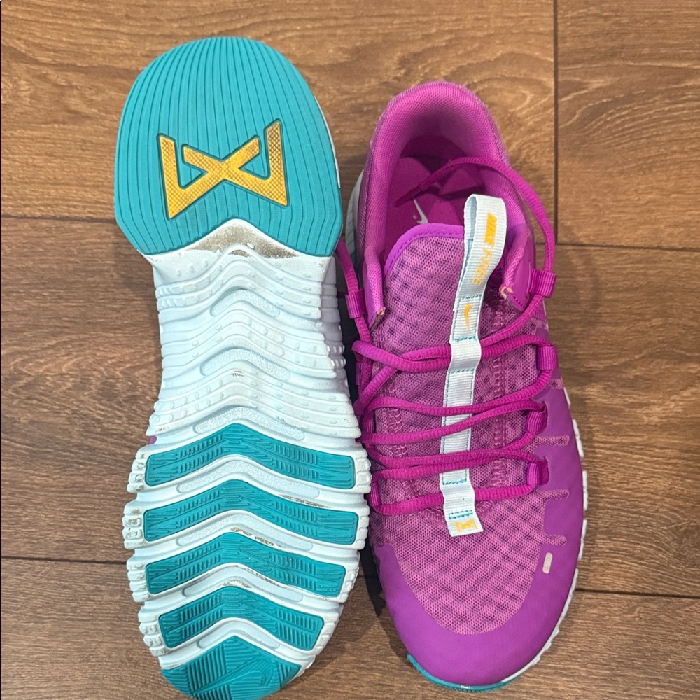 Nike Women's Athletic Shoes in Pink and Teal - Picture 3 of 3